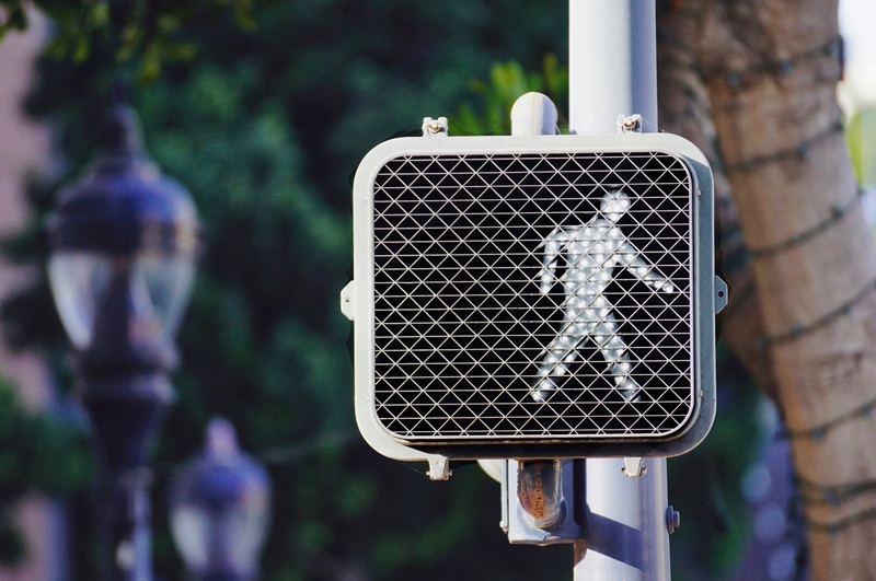 Pedestrian cross light in Greenwood, SC
